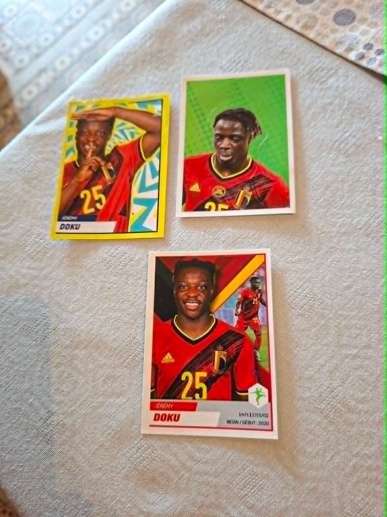 Panini / 3 Stickers / Jérémy Doku / Rode Duivels, Ophalen of Verzenden, Poster, Plaatje of Sticker