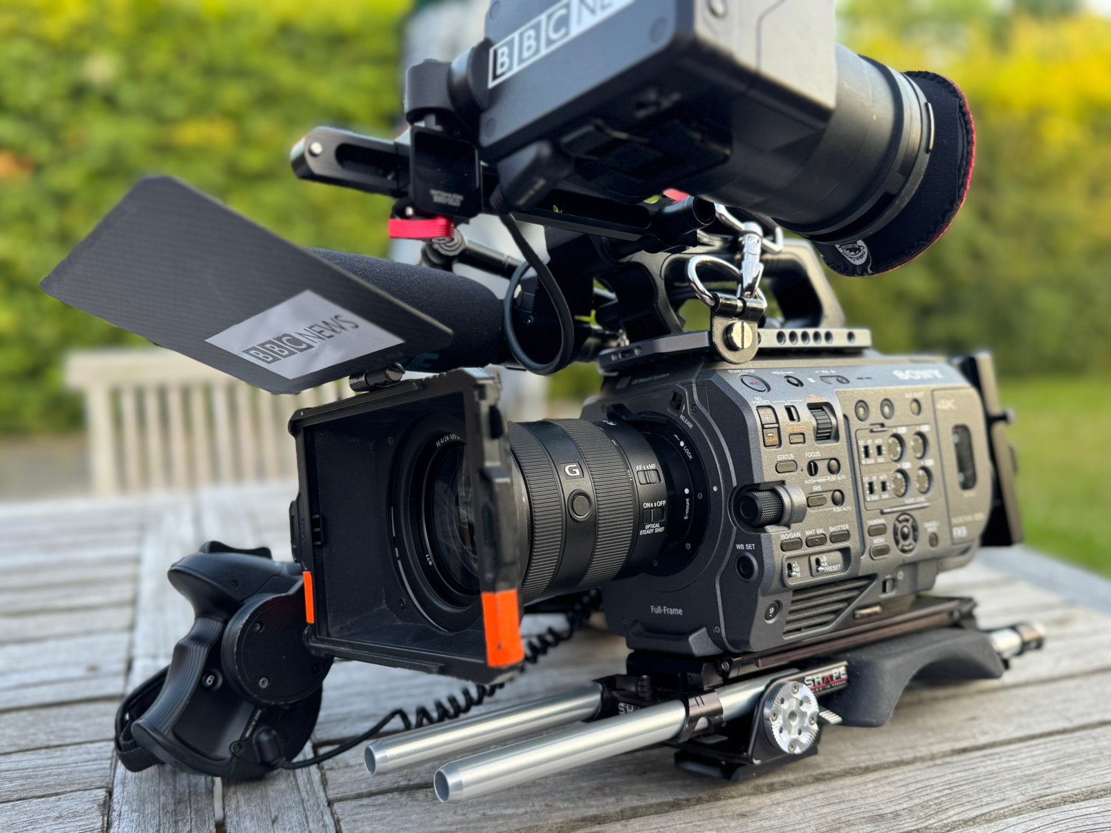 SONY PXW-FX9 readytoshoot kit, TV, Hi-fi & Vidéo, Caméscopes numériques, Enlèvement, Comme neuf, Sony