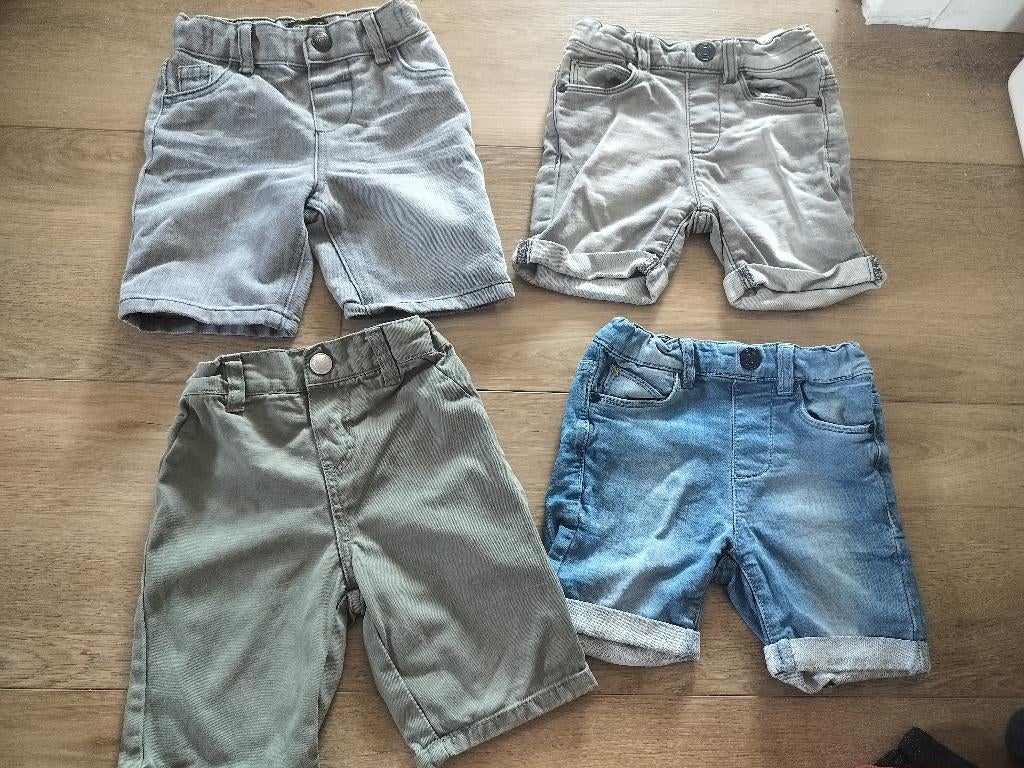 11x Jeansshortjes + stoffen shortjes, maat 92 en 98/104, Ophalen of Verzenden