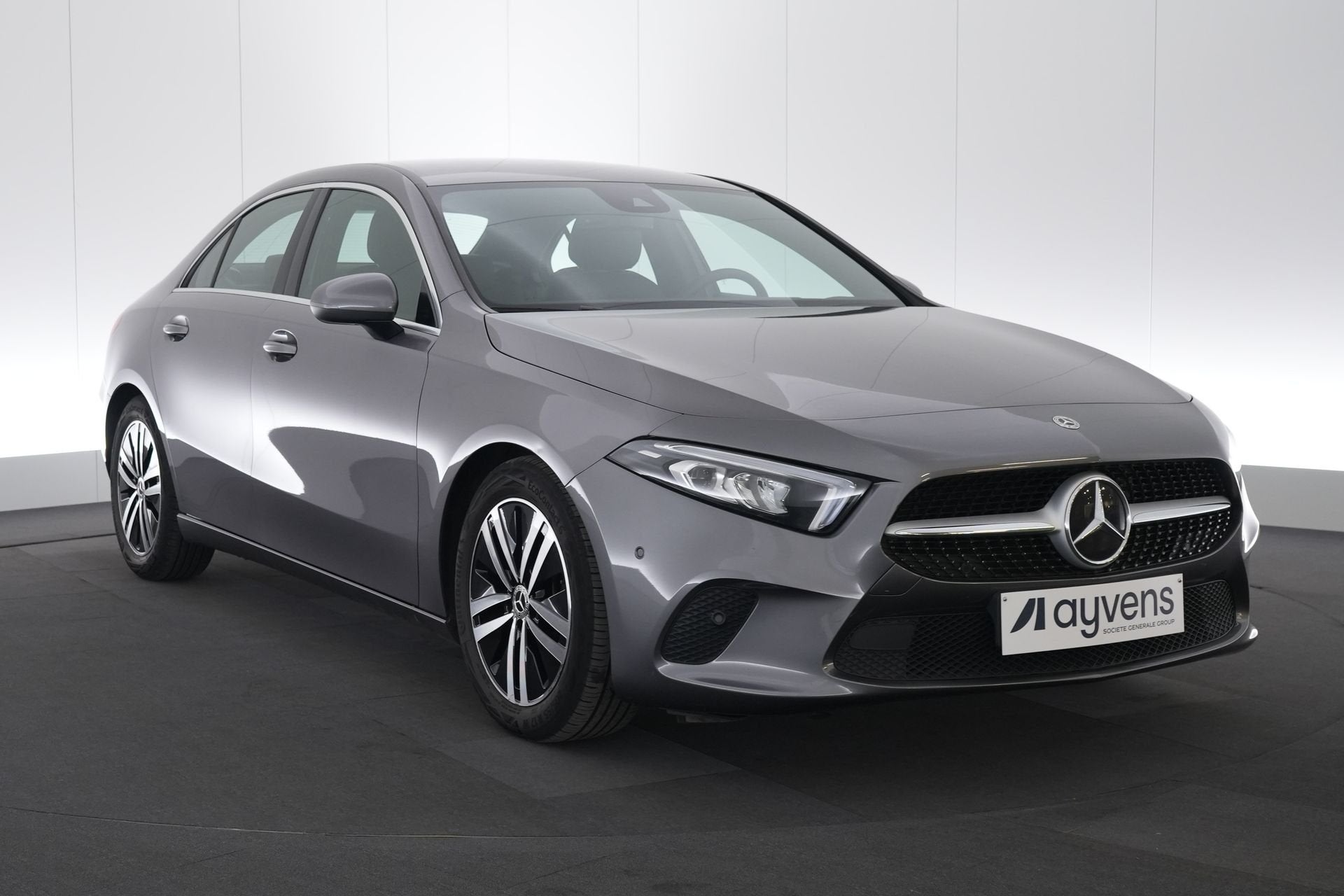 (2CXQ514) MERCEDES-BENZ A, 100 kW, Achat, Entreprise, Carnet d'entretien