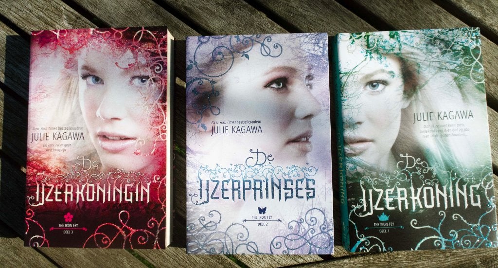 The Iron Fey  boekenreeks door Julie Kagawa, Ophalen of Verzenden, Zo goed als nieuw