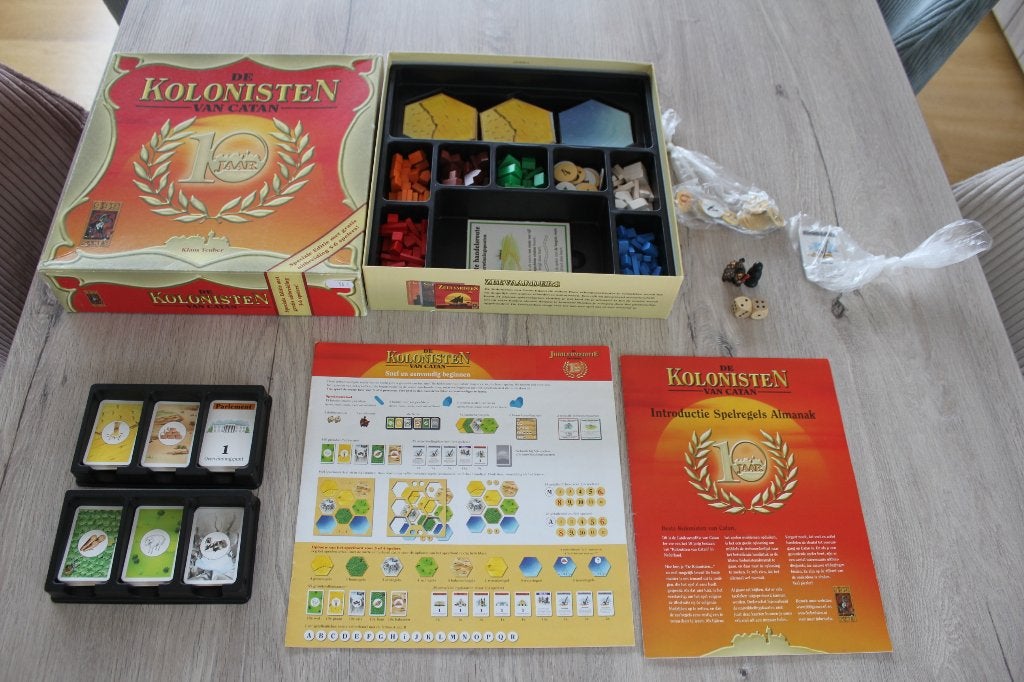 Kolonisten van Catan 5/6 spelers 10jaar versie, Hobby en Vrije tijd, Vijf spelers of meer, Ophalen of Verzenden, Gebruikt