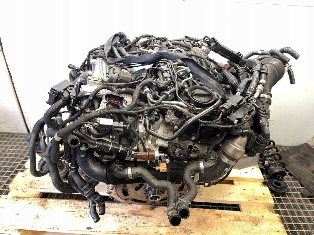 Moteur DETB Complet A4 AUDI Q5, Autos : Pièces & Accessoires, Envoi, Utilisé, Daihatsu