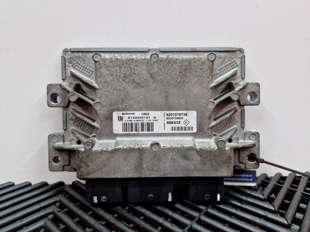 CALCULATEUR MOTEUR ECU Renault Twingo II (CN), Renault, Utilisé, Continental AG, Continental-Plaza 1
30175  Hannover, DE