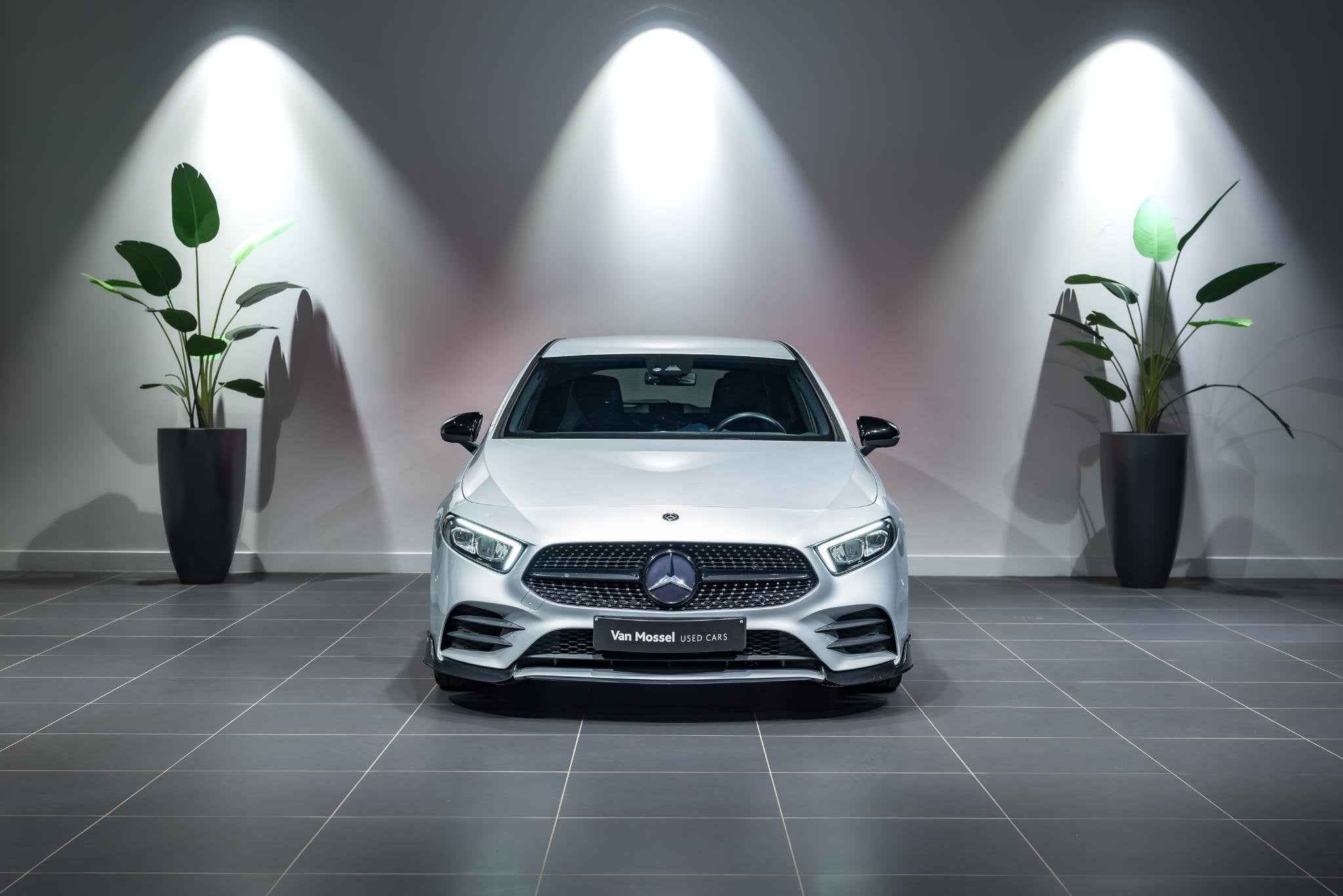 Mercedes-Benz A200 AMG LINE (automatique), Autos, Achat, Euro 6, Entreprise, Carnet d'entretien