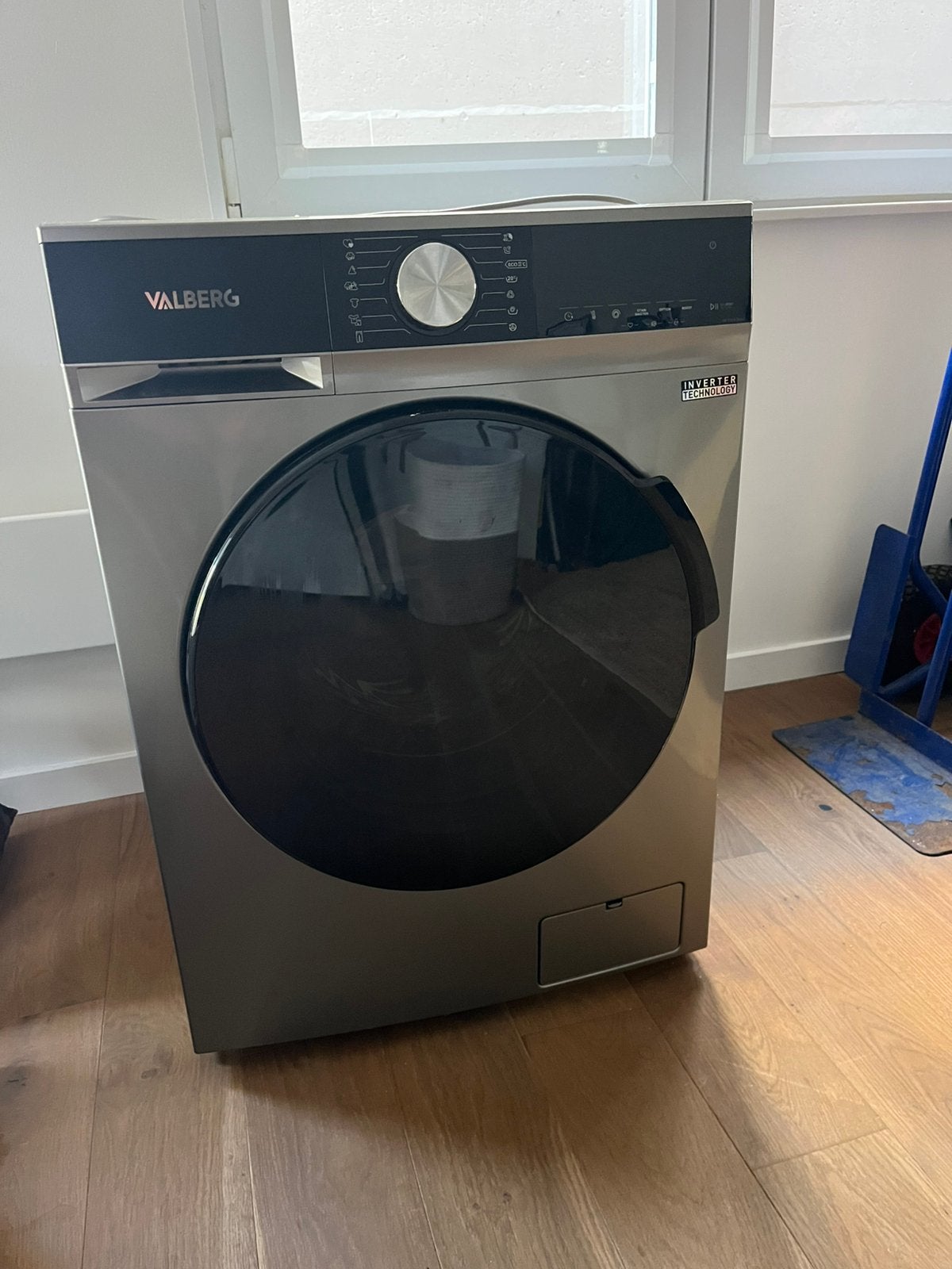 Wasmachine Valberg, 8 tot 10 kg, Ophalen, Zo goed als nieuw