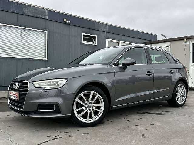 Audi A3 Sportback 1.5 TFSI 110kw!!! ACT Design S tronic, Autos, Achat, Entreprise, Phares au xénon, 108 kW