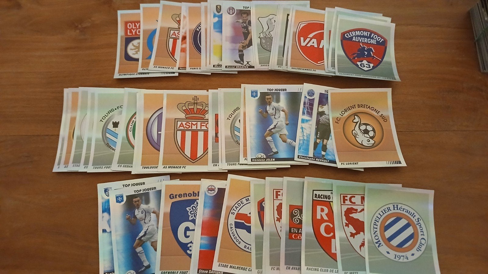 panini 54 sticker brillant ecisson foot 2009 france, Enlèvement ou Envoi, Neuf, Plusieurs autocollants