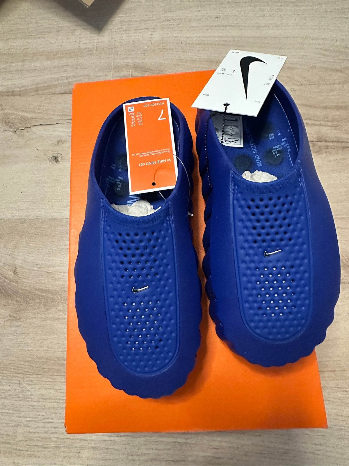 Nike mind 001 taille 38 (neuf), Watersport en Boten, Ophalen, Zo goed als nieuw