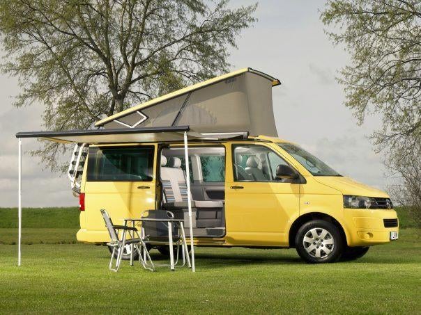 GEZOCHT: Volkswagen T5 California Comfortline (2010–2015), Auto's, Overige modellen, Overige kleuren, Diesel, Particulier