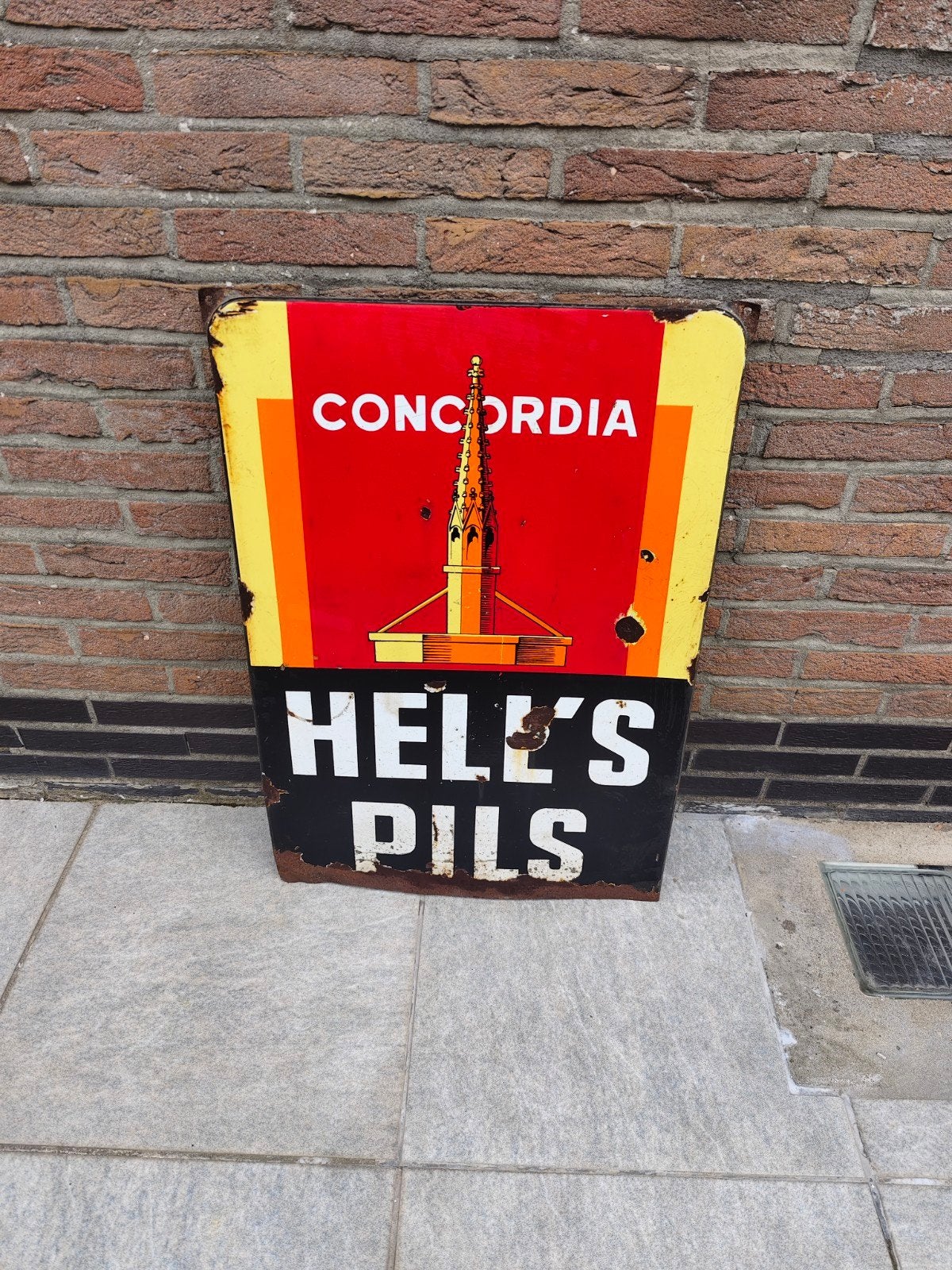 Assiette émaillée originale Concordia Hell's Pils (50x70), Enlèvement, Panneau publicitaire