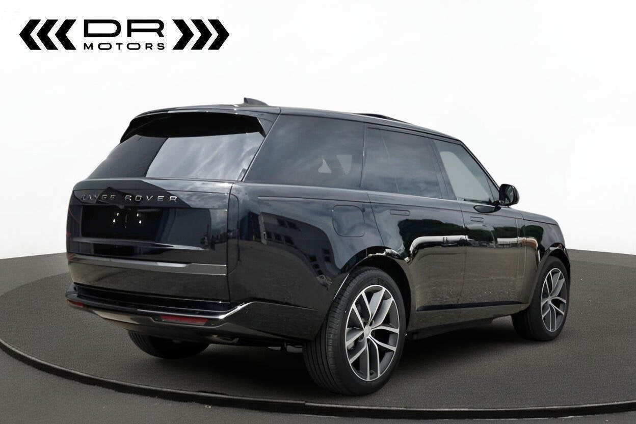 Land Rover Range Rover P550e PHEV  HSE - NEW - ON STOCK - C, Auto's, 0 min, 0 kg, Bedrijf, 407 kW
