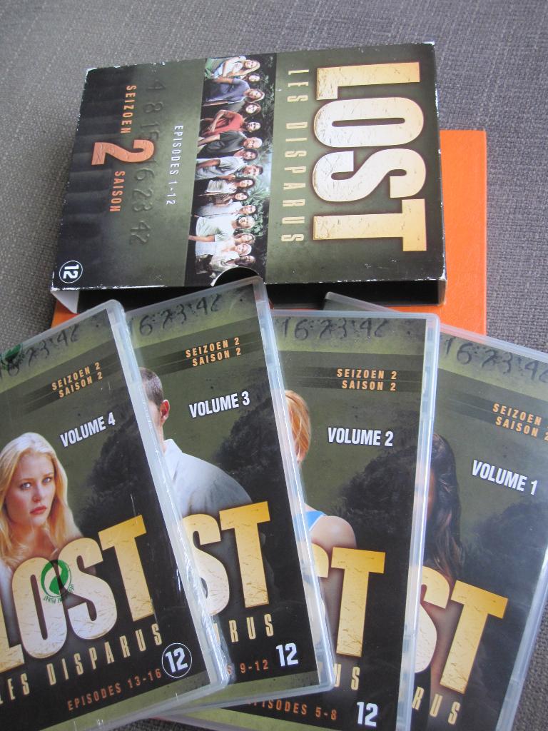 Lost Saison 2 - Épisodes 1 à 12 (2005) 4 disques, À partir de 12 ans, Enlèvement ou Envoi, Comme neuf, Drame