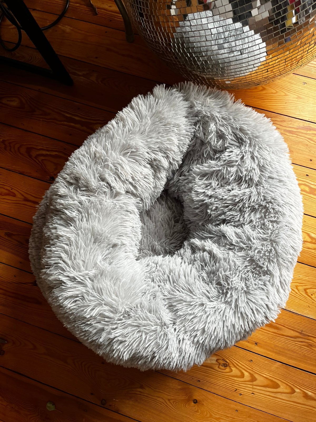 Panier fluffly pour petit chien ou chat, Animaux & Accessoires, Enlèvement, Comme neuf