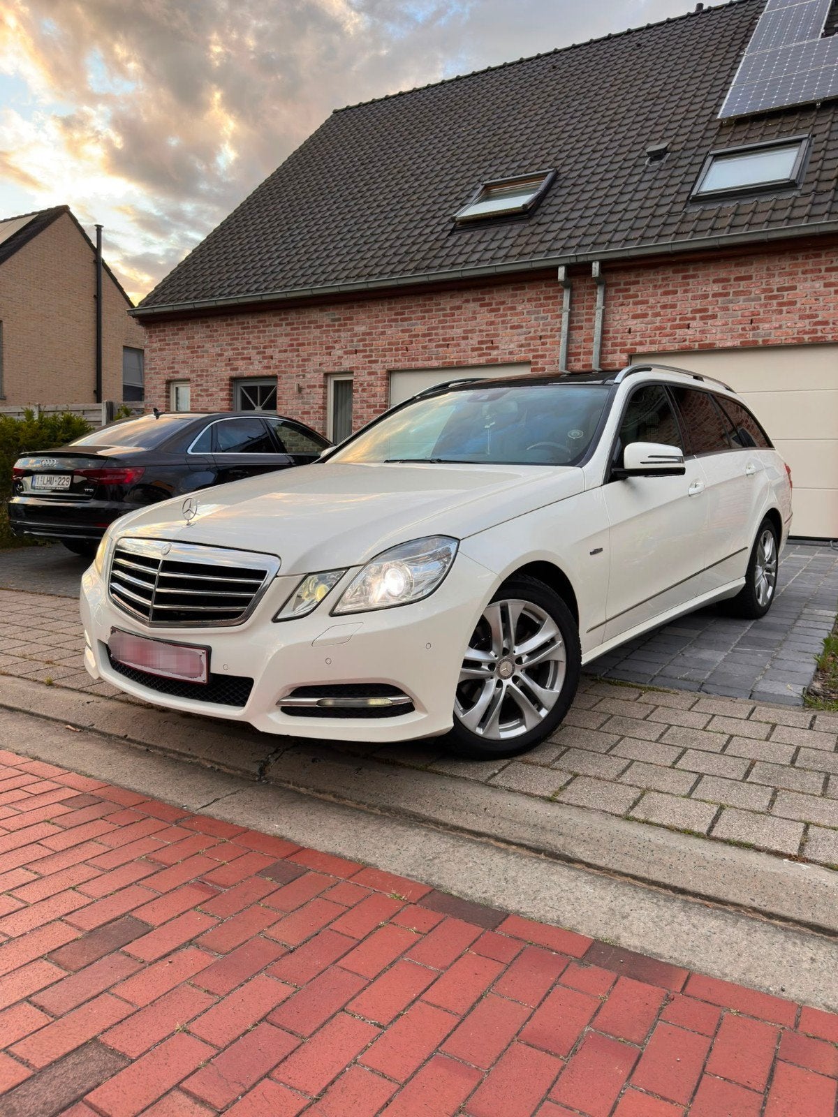 Mercedes E 200cdi, dealer onderhouden, UNIEKE OPTIELIJST!!!, 100 kW, Euro 5, Beige, Leder en Stof