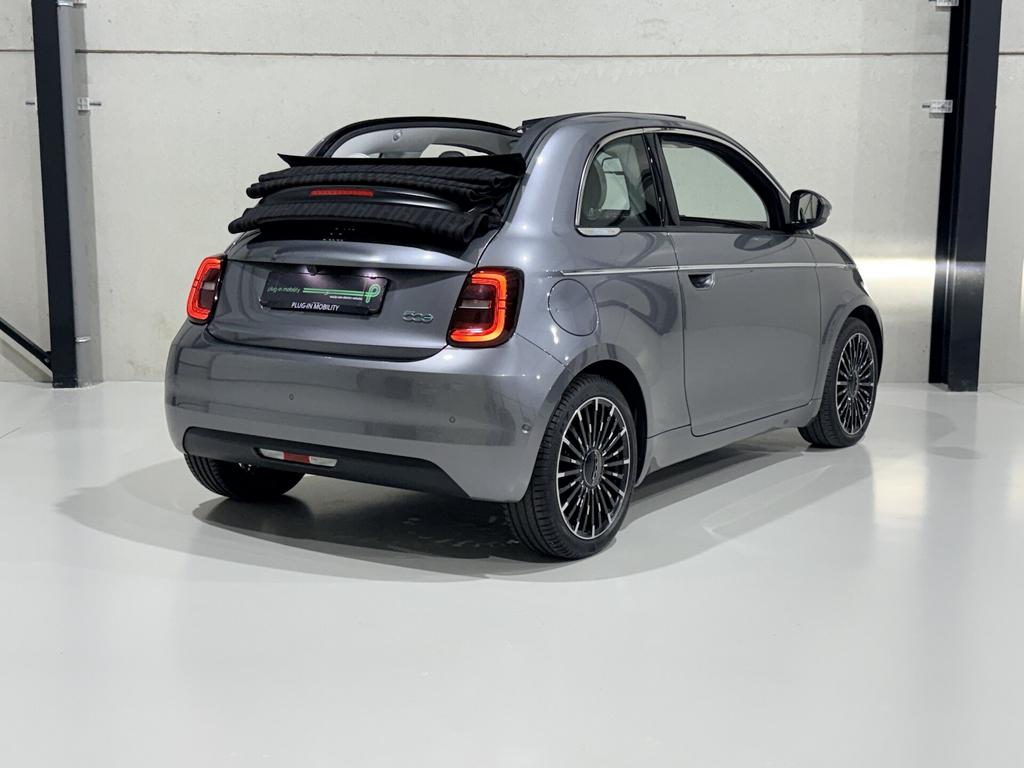 Fiat 500E Cabrio LA PRIMA 118PK (42kWh), Auto's, Fiat, 4 zetels, 87 kW, Cabriolet, 0 kg