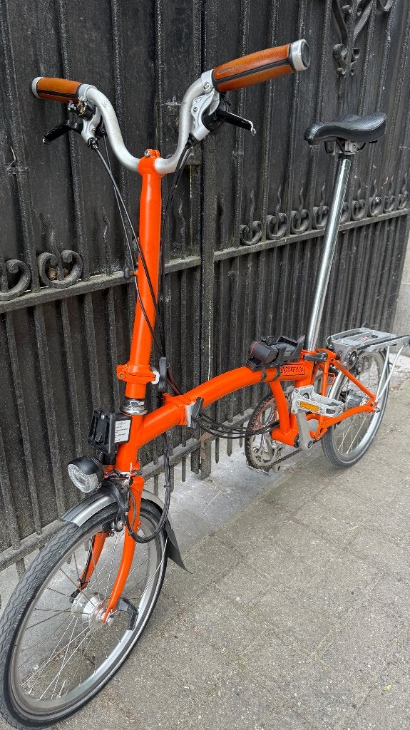 brompton H6R orange hub dynamo porte bagages 6 vitesses, Vitesses, Brompton, Comme neuf, Enlèvement