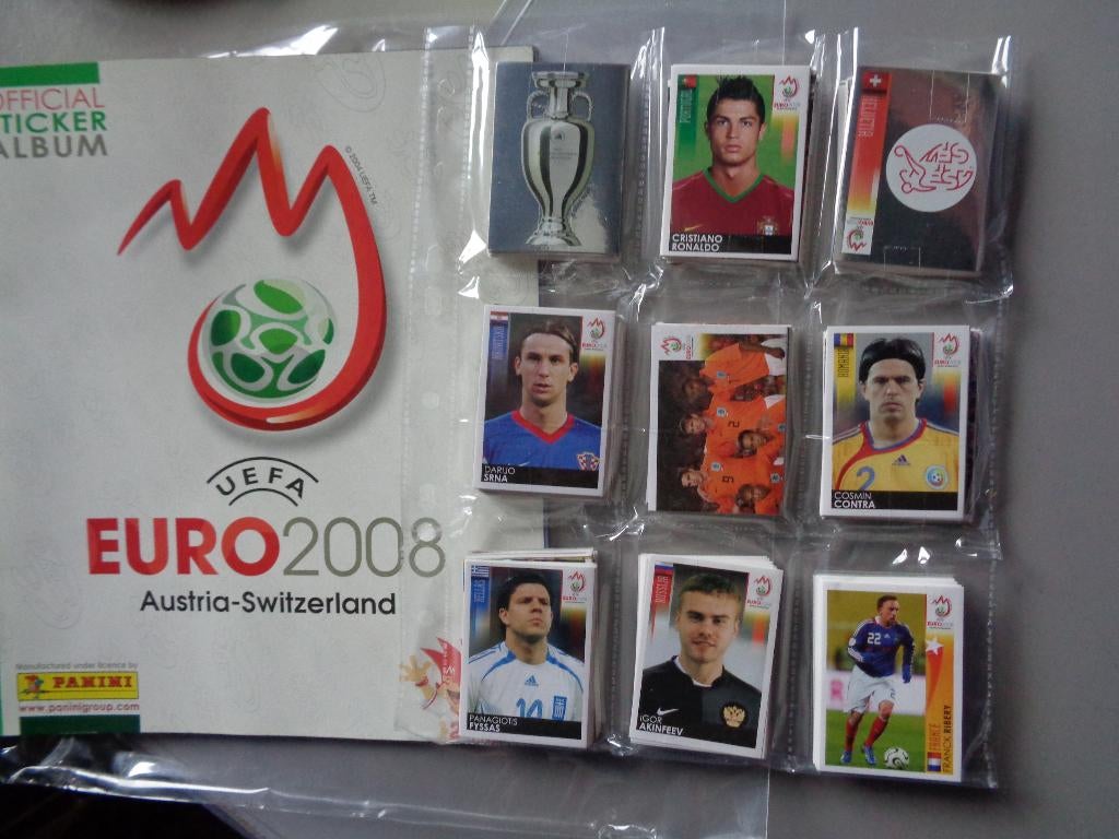 PANINI FOOT EURO 2008 set complet 588x +N ALBUM VIDE, Envoi, Neuf