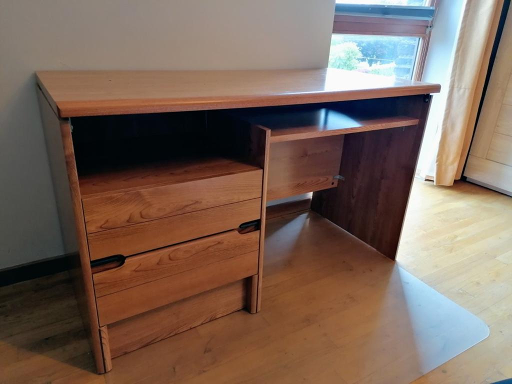 Bureau en bois, Enlèvement, Bois