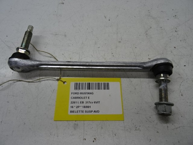 BIELLETTE DE BARRE STABILISATRICE AVANT DROIT Ford USA, Mevr. I. Hauben, Pièces américaines, Utilisé, Rue de l'Espoir 34 34
4030  GRIVEGNÉE, BE