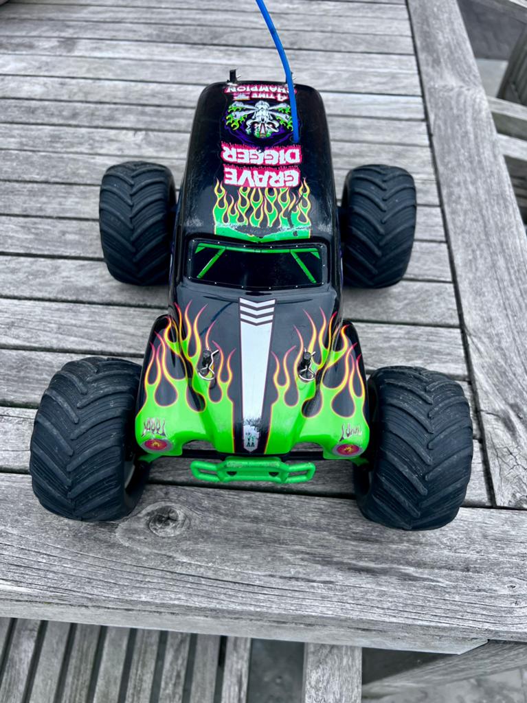 Traxxas grave digger 1/16 (mini e-revo) brushless 4x4, Elektro, Gebruikt, Auto offroad, Ophalen of Verzenden