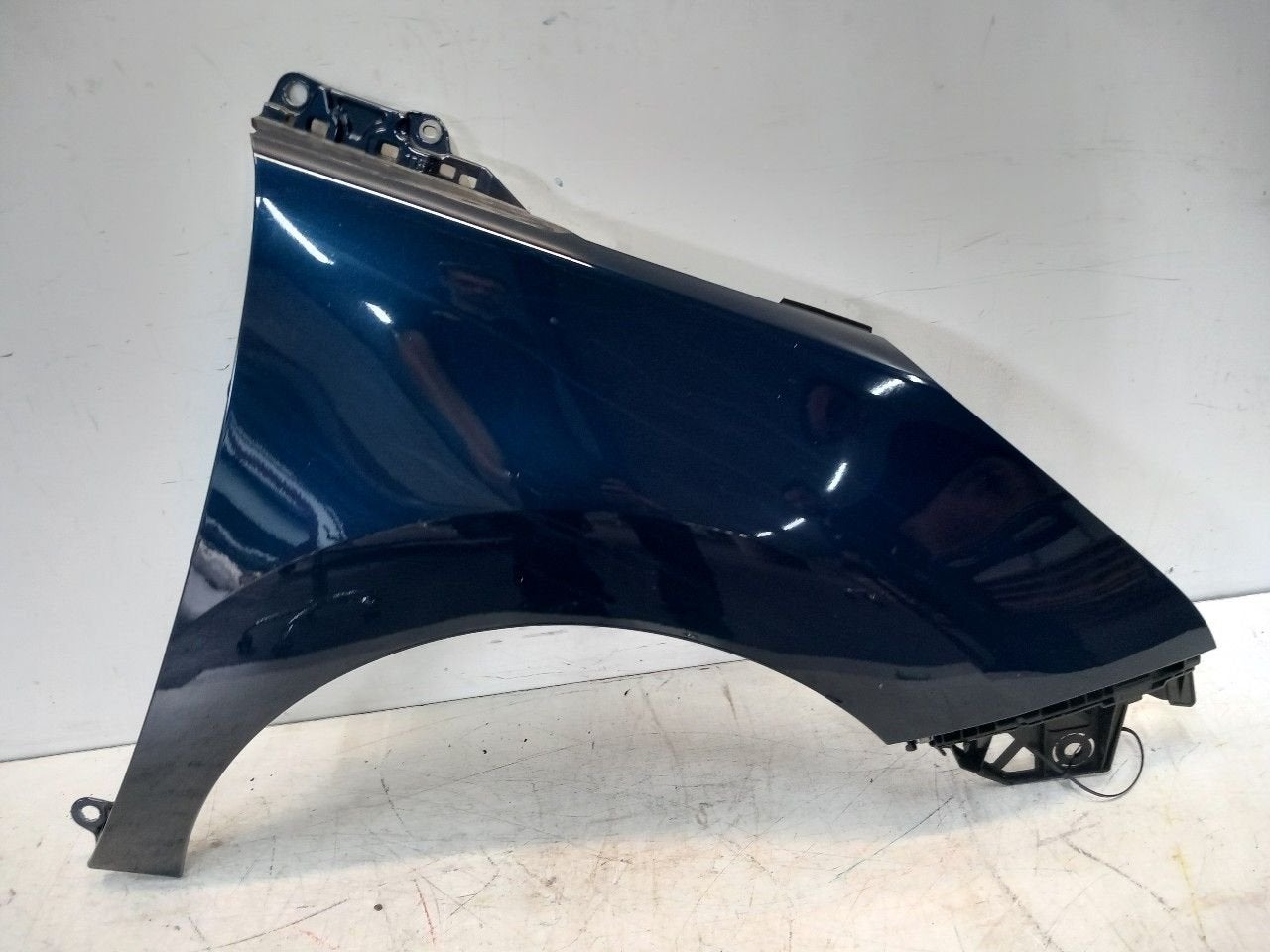 Spatbord rechts voor Peugeot 5008, Onderdelen@venauto.nl, Van der Ven Autorecycling B.V., Gebruikt, Ettenseweg 76, 4706 PB Roosendaal, The Netherlands