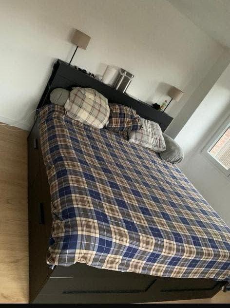 Lit avec espace de rangement + 2 matelas, Enlèvement, Utilisé, Deux personnes