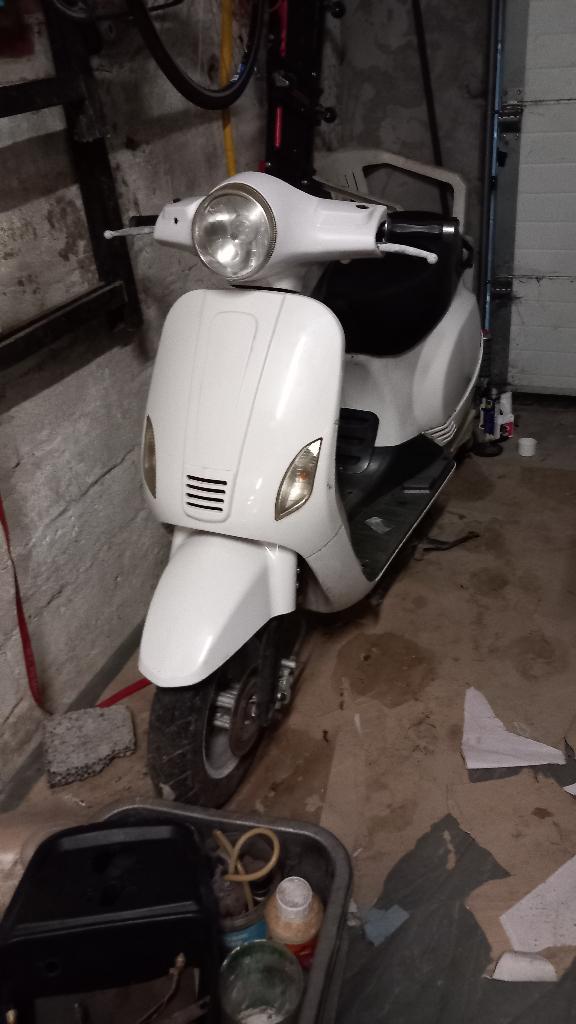 MTL EB-D008 electr. scooter (chinees) project 2016 B-Klasse, Autres modèles, 0 cm³, Classe B (45 km/h), Enlèvement