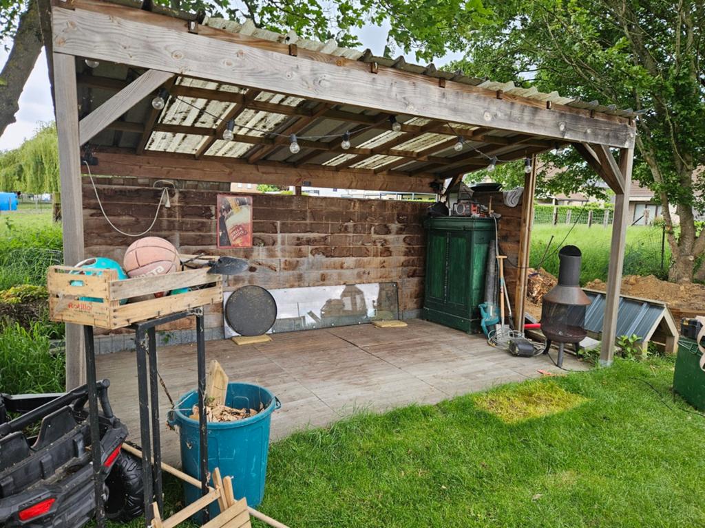 Pergola tuinhuis, Enlèvement