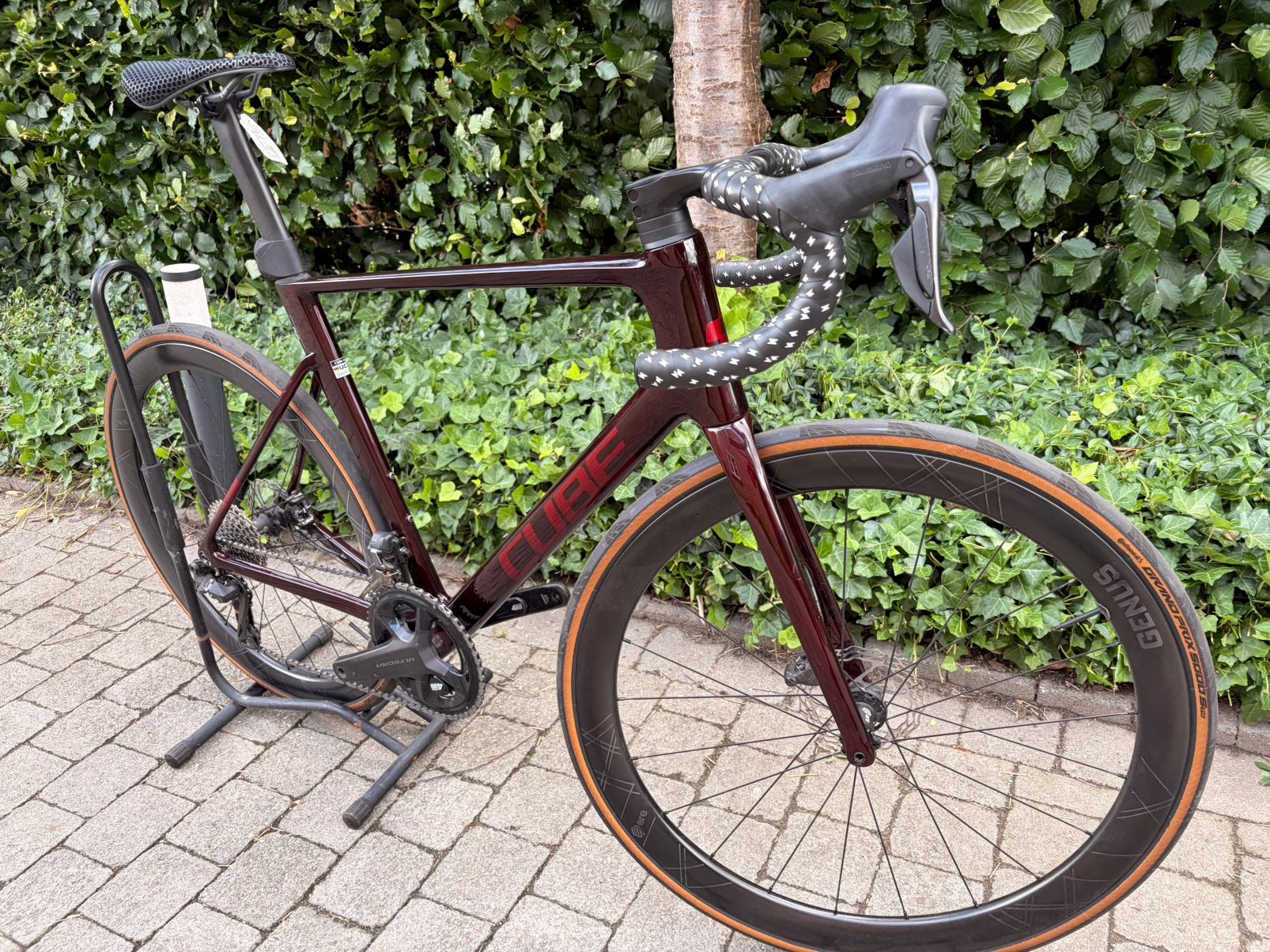 Cube litening Air liqued N red Maat 58, Fietsen en Brommers, Fietsen | Racefietsen, Ophalen, Zo goed als nieuw