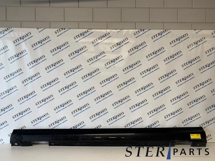Zijskirt links van een Mercedes C-Klasse (183), Gebruikt, -, Ophalen of Verzenden, -