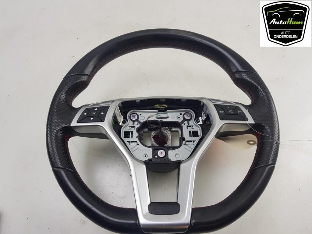 VOLANT DIRECTION Mercedes-Benz CLA (117.3) (01-2013/03-2019), Autos : Pièces & Accessoires, Commande, Mercedes-Benz, Utilisé