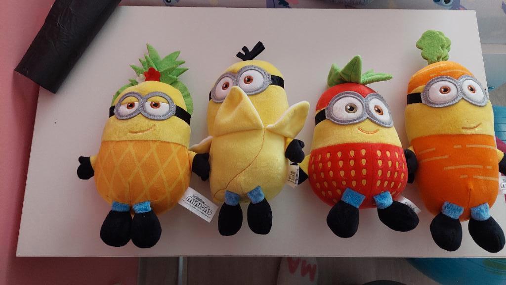 4 beren minions (ananas, banaan  aardbei en wortel), Kinderen en Baby's, Speelgoed | Knuffels en Pluche, Ophalen, Gebruikt