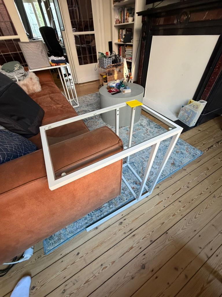 Verkoop voor verhuizing: meubels en diversen, Ophalen