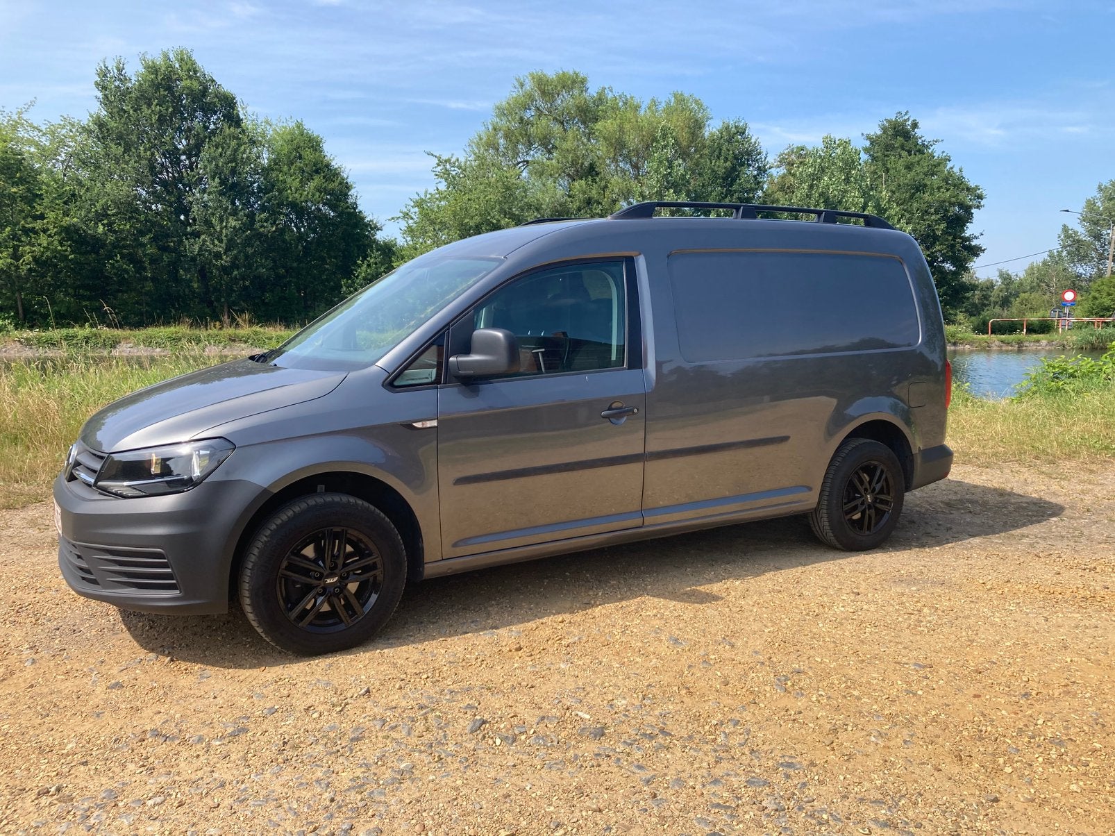 Mooie vw caddy maxi 2000 tdi, Autos, Camionnettes & Utilitaires, Argent ou Gris, Achat, Euro 6, Diesel