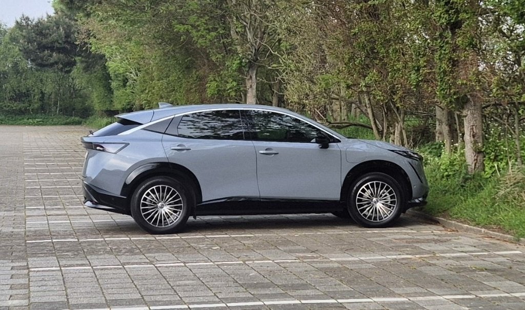 nissan ariya evolve warmtepomp 22 kwh lader, Autos, Argent ou Gris, Achat, Noir, 5 places