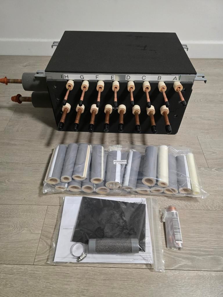 Daikin BS8Q14AV1B – distributeur VRV / Branch Selector Box, Ophalen