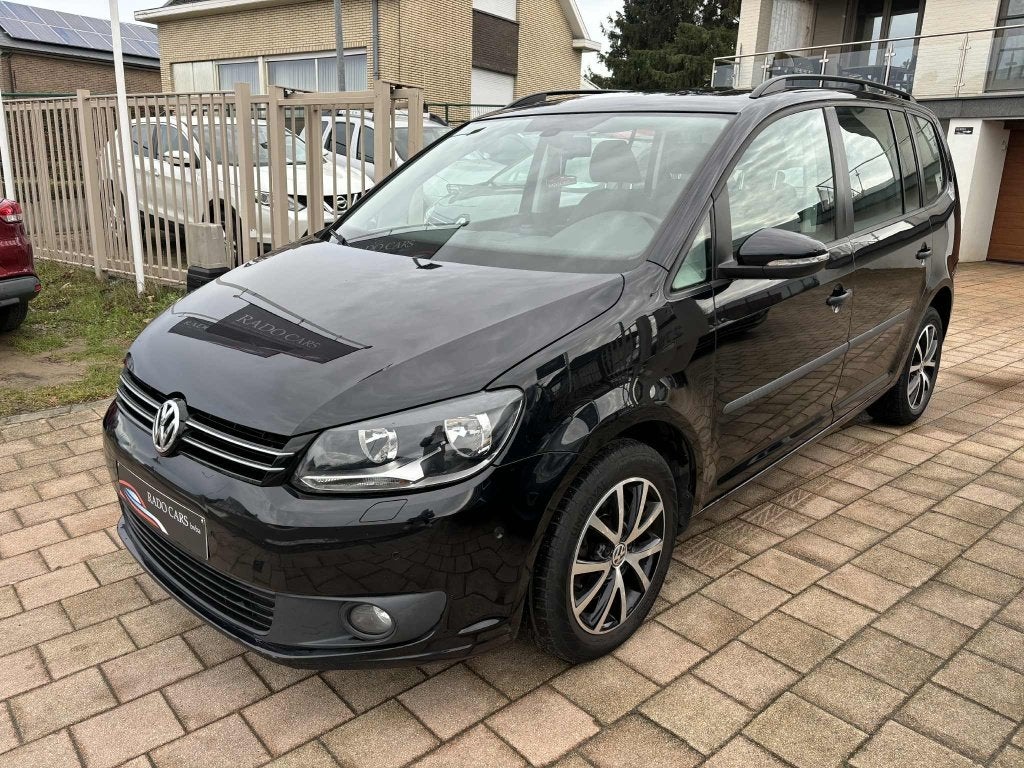 Volkswagen Touran à essence automatique à partir de 2014, Euro 5, Achat, Entreprise, 5 portes
