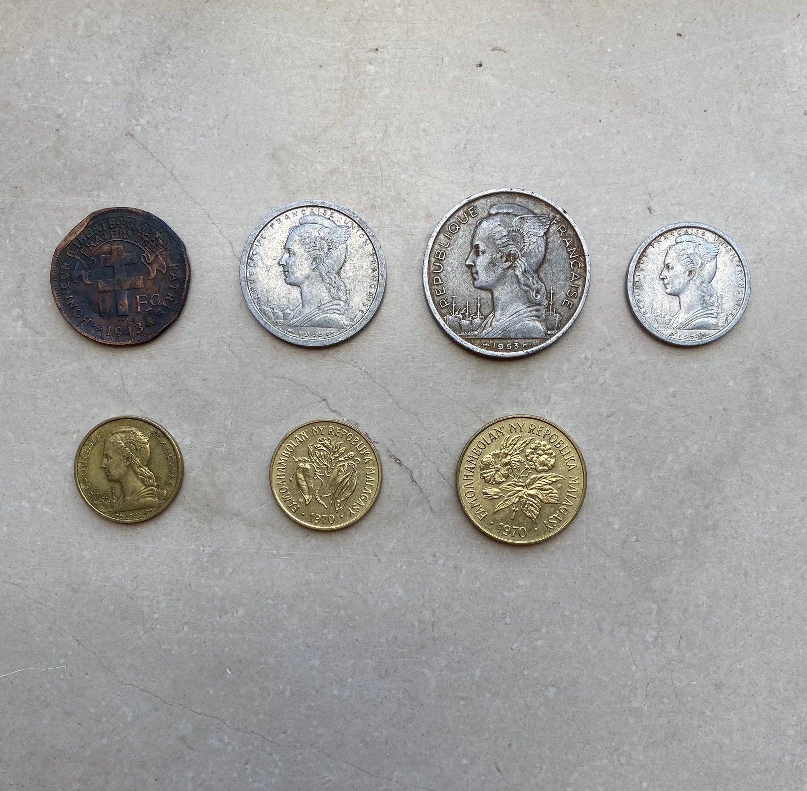 Lot oude munten Madagascar - 1943 1970, Ophalen of Verzenden, Frankrijk