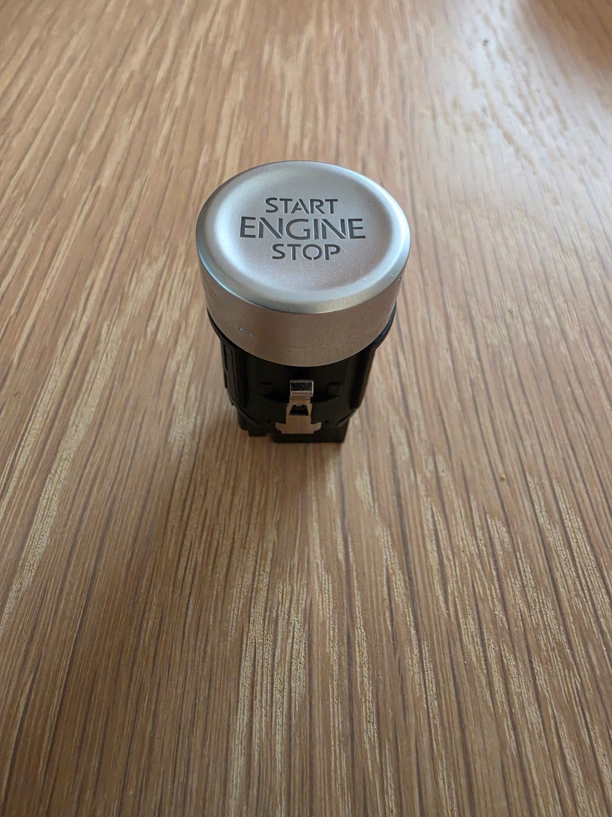 Bouton Start/Stop Vw Golf 7.5, Enlèvement