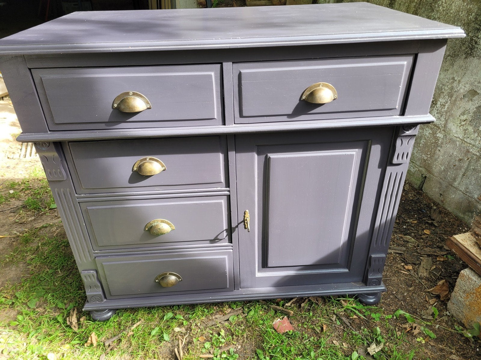 meuble next fabriqué en couleur aubergine, Enlèvement, Armoire