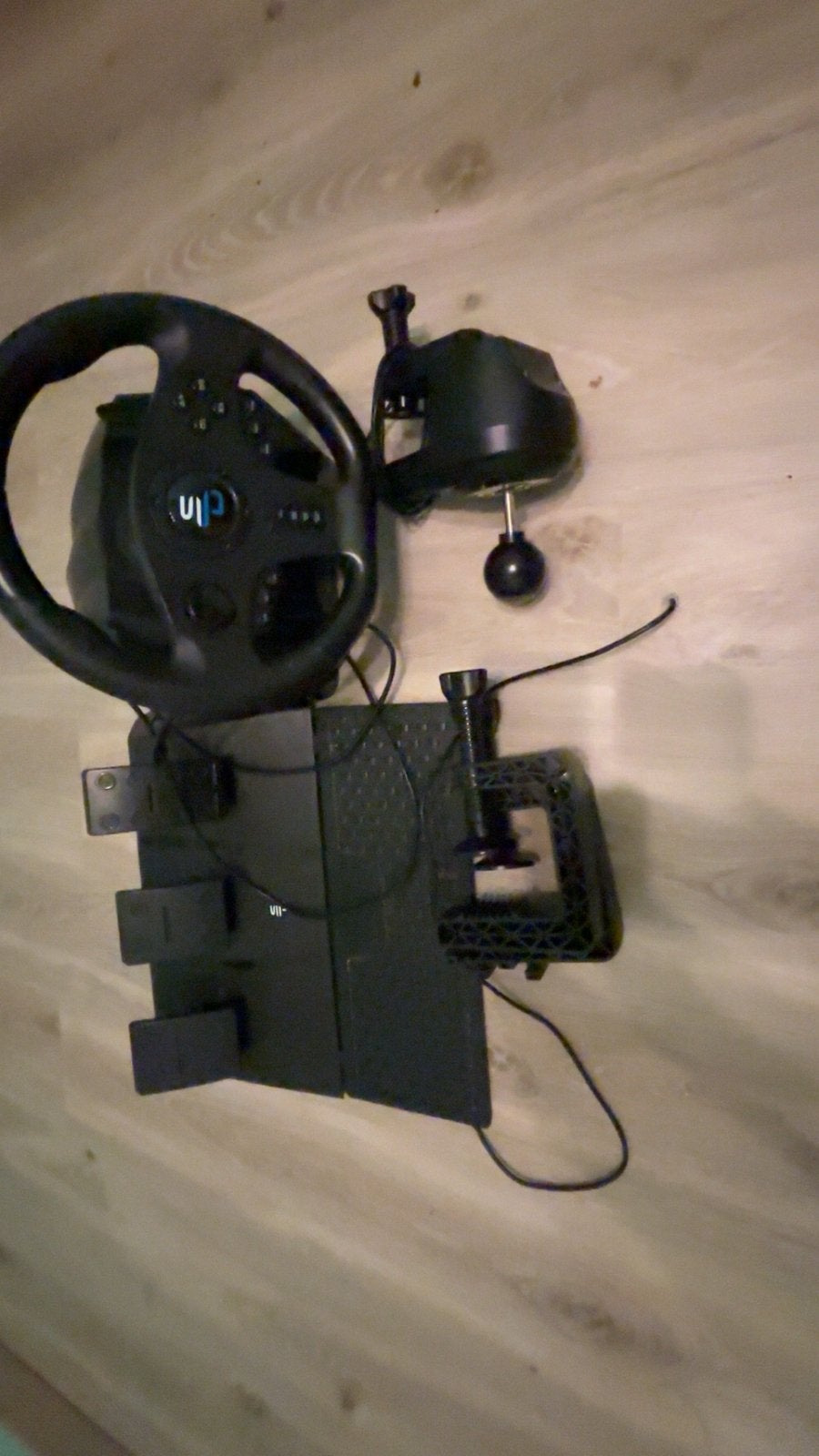 Stuur met pedalen en schakelpook moet vandaag weg, Games en Spelcomputers, Ophalen, Zo goed als nieuw