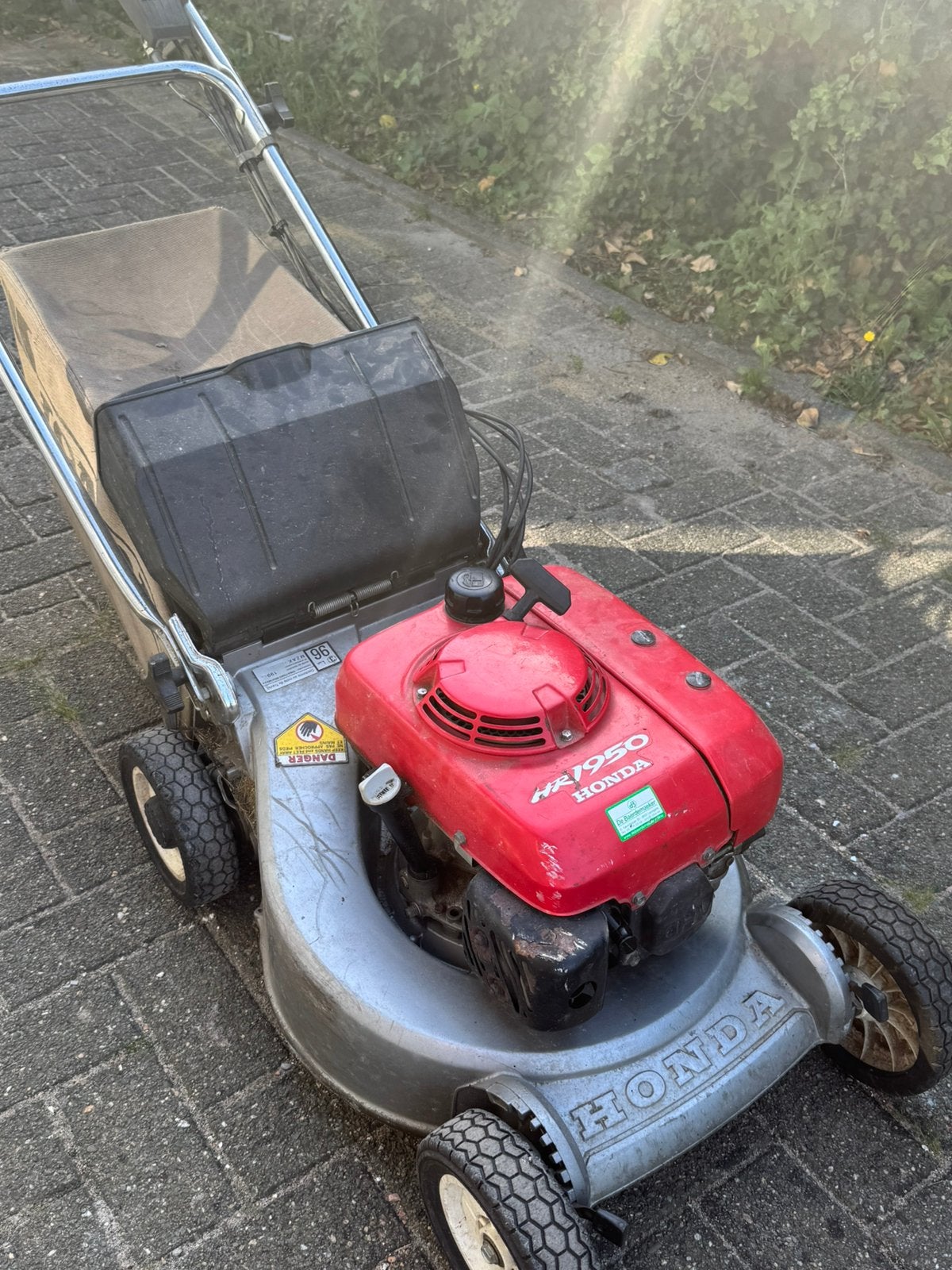 Honda Grasmaaier met sterke motor, Ophalen of Verzenden, Zo goed als nieuw, Benzine-grasmaaier