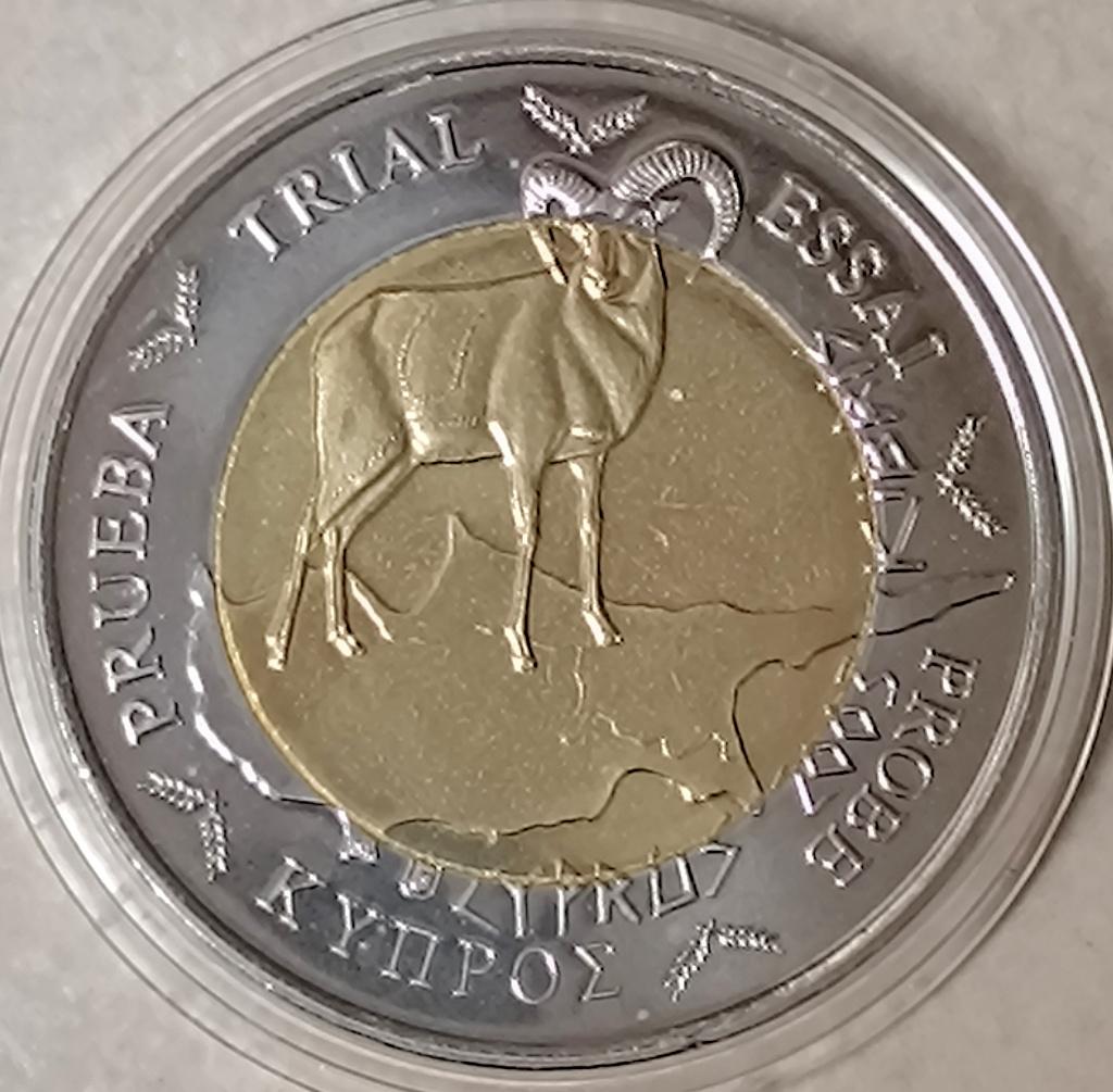 munt Cyprus 2€ 2003 proefmunt UNC:35 mm gewicht 25gr, Postzegels en Munten, Munten | Europa | Euromunten, Ophalen of Verzenden