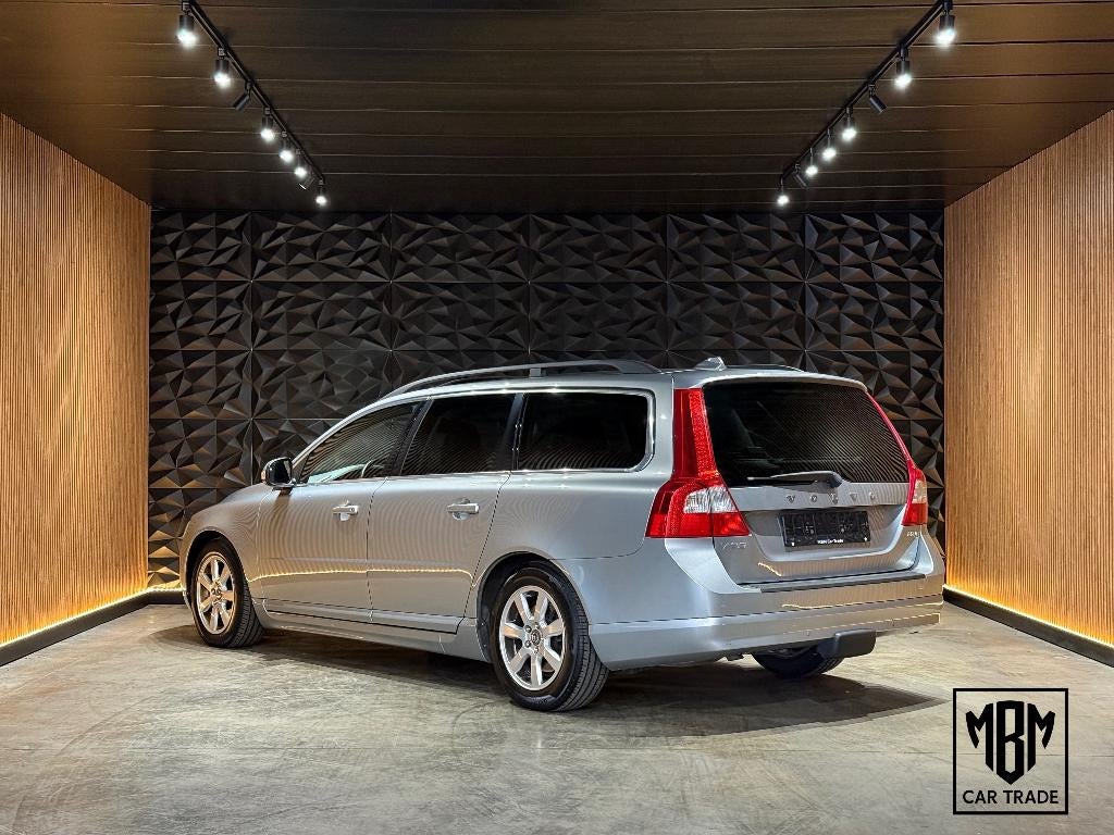 ✅ Volvo V70 1.6 D GARANTIE Open Dak Leer Navi Trekh Parksens, Auto's, Volvo, Voorwielaandrijving, Euro 5, Zwart, 4 cilinders