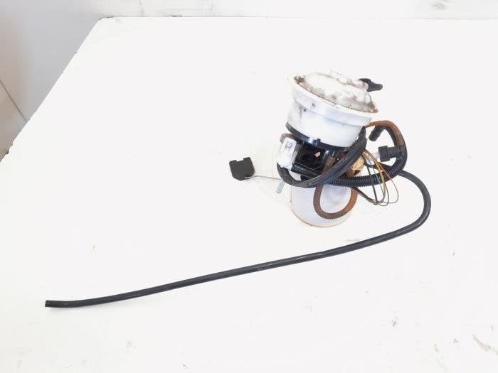 Pompe carburant électrique d'un Volkswagen Passat, Autos : Pièces & Accessoires, Volkswagen, -, 3 mois de garantie, Utilisé