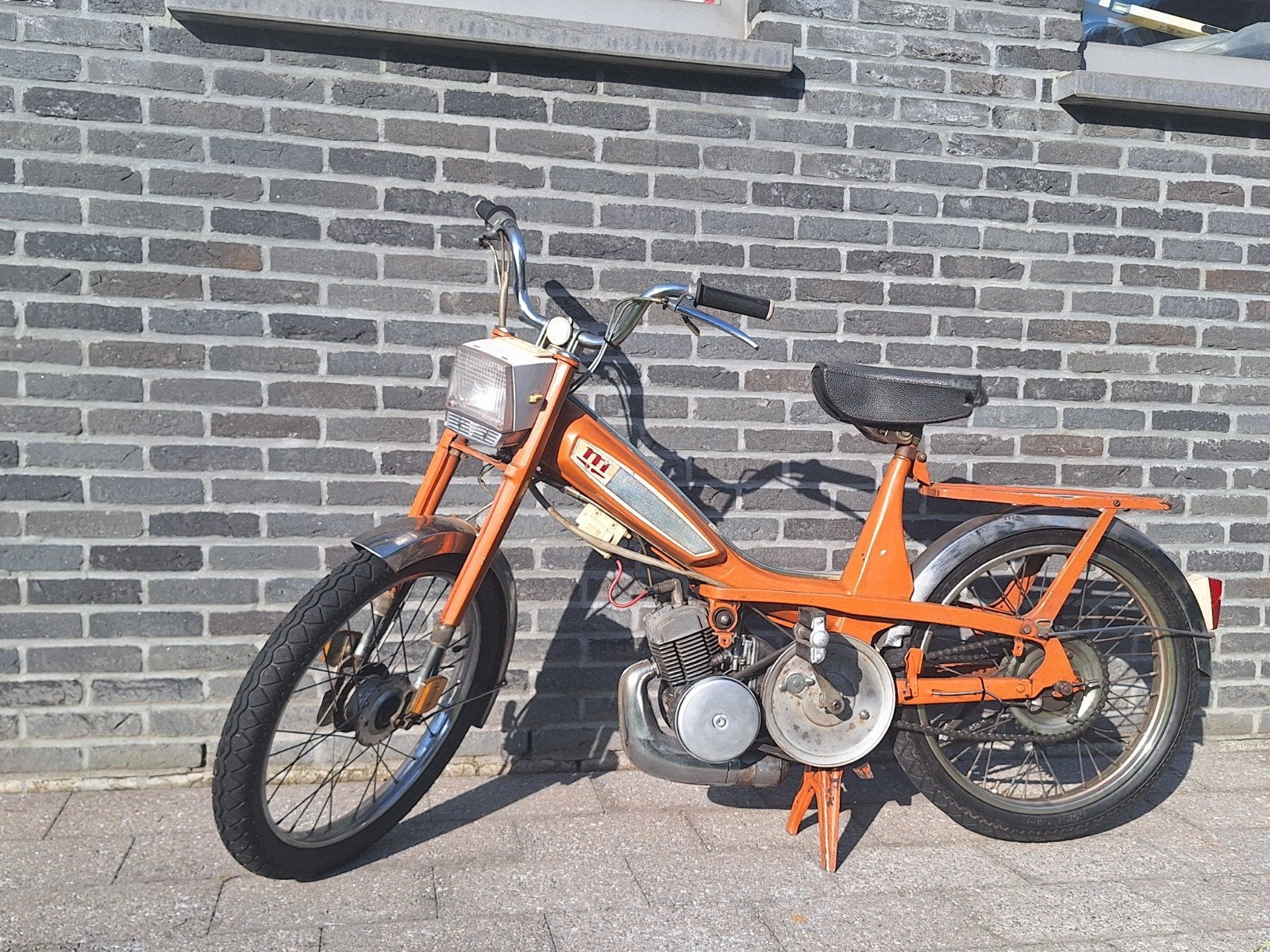 Zeldzame mobylette t40 met papieren (bouwjaarattest), Fietsen en Brommers, Ophalen, 49 cc