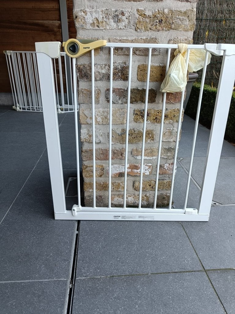 Veiligheidshekje trap Noma, Kinderen en Baby's, Traphekjes, Zo goed als nieuw, Schroefhekje, Aluminium, minder dan 100 cm, Ophalen