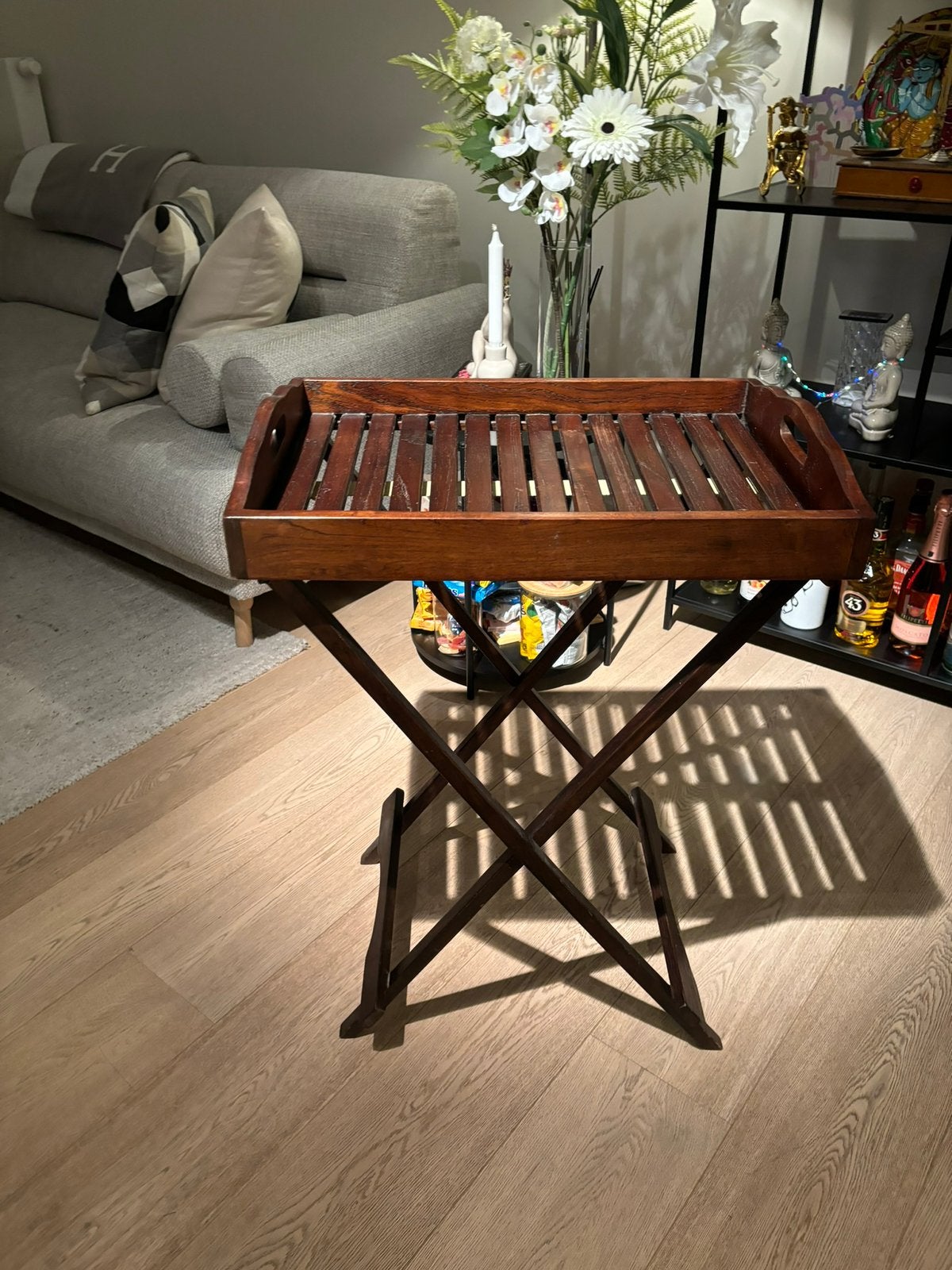 Plateau sur pied (pliable), Enlèvement, Comme neuf