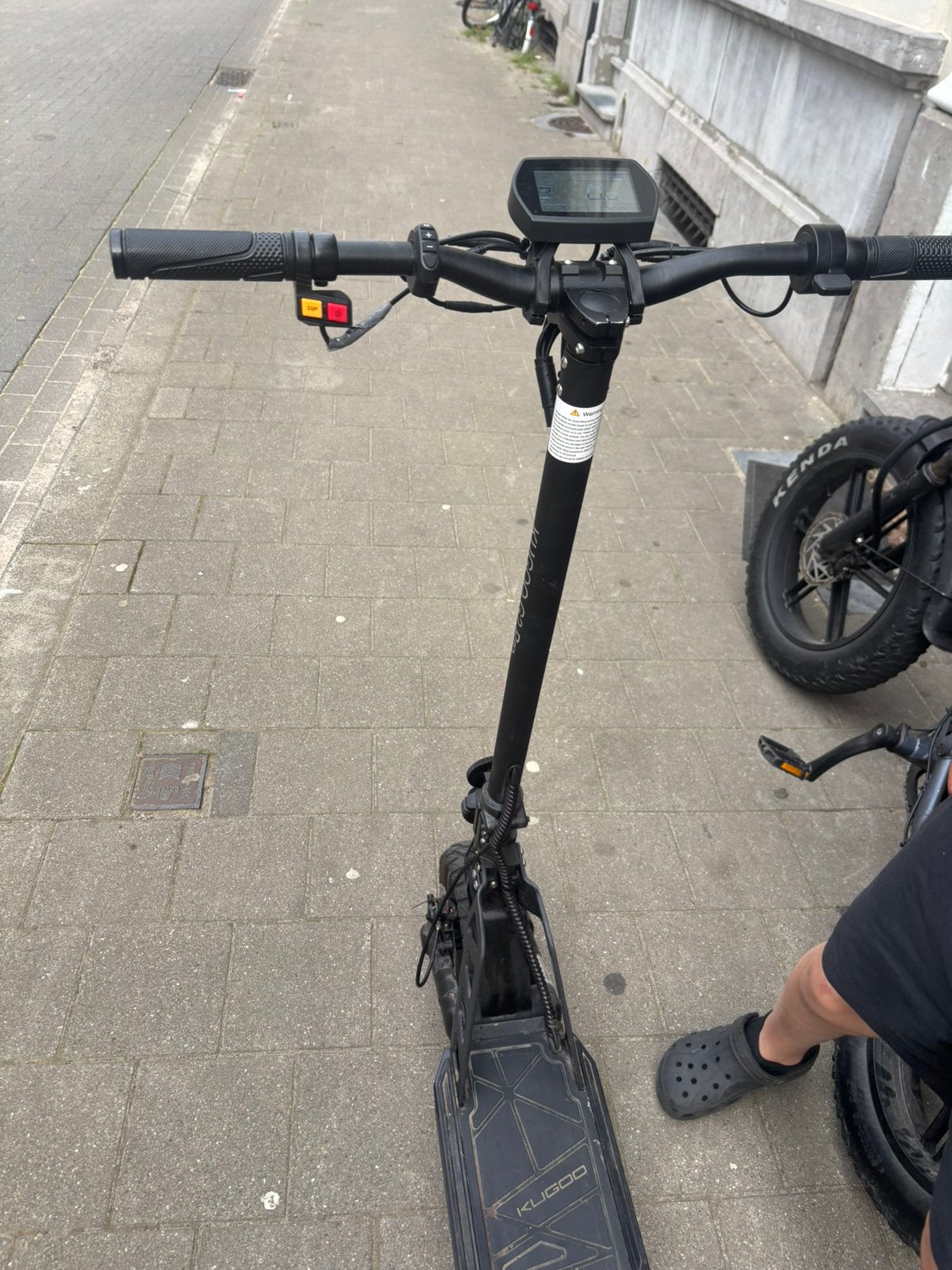 Kugoo g2 pro, Vélos & Vélomoteurs, Trottinettes, Enlèvement, Comme neuf